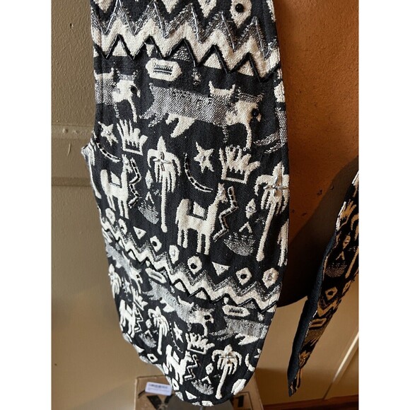 Raiment Fashions Vest Size XL - Picture 9 of 10